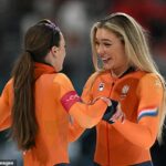 Jutta Leerdamová skončila v pretekoch na 500 m druhá za svojou holandskou tímovou kolegyňou Femke Kokovou