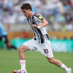 Juventus oficiálne podpísal zmluvu s hviezdnym mužom spojeným s Manchestrom United