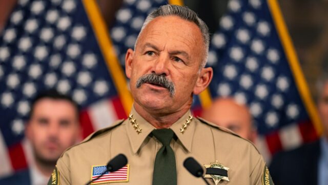 Kalifornský kandidát na guvernéra Chad Bianco odhaľuje športovú víziu štátu
