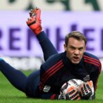 Kapitán Bayernu Mníchov Neuer odstavil pre zranenie lýtka