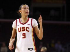 Kara Dunn a Jazzy Davidson vedú USC k víťazstvu nad Rutgersom Kara Dunn a Jazzy Davidson vedú USC k víťazstvu nad Rutgersom