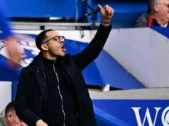 Každé slovo, ktoré povedal Liam Rosenior na to, aby Chelsea „zapálila“ body a Wesley Fofana dostal červenú kartu Liam Rosenior počas remízy Chelsea s Burnley 1:1