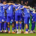 Hráči Sheffield Wednesday v tlačenici