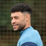 Keltské „perfektné“ ako znaky Oxlade-Chamberlain