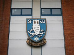 Kluby Premier League poslali po stredajšom kolapse Sheffieldu varovanie o treste smrti Sheffield Wednesday boli v tejto sezóne zaradení do správy a boli zasiahnutí bodovými odpočtami