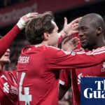 Konaté sa po otcovej smrti ponúkol skorým návratom Liverpoolu, prezrádza Slot | Liverpool