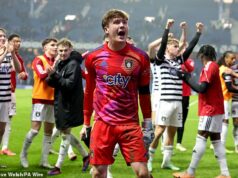 Kráľovná je na ďalší deň? Po roku od najväčšieho nešťastia Škótskeho pohára sa hrdinovia Queen’s Parku Seb Drozd a Calum Ferrie vydávajú do Ibroxu s presvedčením, že blesk MÔŽE udrieť dvakrát. Brankár Calum Ferrie vedie vlani vo februári oslavy Queen's Park v Ibroxe