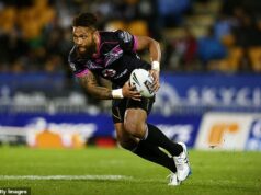 Kultový hrdina Fallen NRL prelomil svoje mlčanie o hanbe z pervitínu, o zlomenom srdci novorodenca a o tom, prečo ho „zachránilo“ väzenie Manu Vatuvei sa otvoril o tom, ako ho väzenie zmenilo a prečo už nikdy nebude kráčať touto cestou