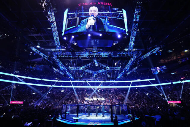 Ľahké bonusové automaty rezervované na kartu Holloway vs. Oliveira 2 Download app from appStore