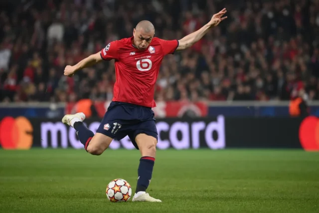 Lille pozorne sleduje hlavného trénera Gaziantepu Buraka Yılmaza
