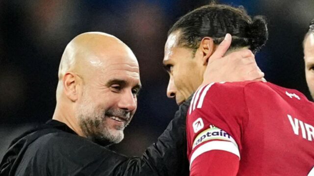 Liverpool by mohol odovzdať titul Arsenalu, zatiaľ čo Carrick bude čeliť najnovšej najväčšej skúške v Manchestri United
