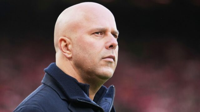 Liverpool po konflikte o kompenzáciu „musí zaplatiť“ Chelsea „až 6,8 milióna libier“.
