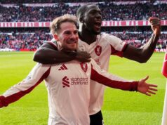 Liverpoolsky blázon sa vyhýba Carragherovmu hnevu po tom, čo sa zotavil z kocoviny v rozhodujúcej výhre Forest Liverpoolsky blázon sa vyhýba Carragherovmu hnevu po tom, čo sa zotavil z kocoviny v rozhodujúcej výhre Forest