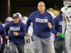 Lorenzo Hernandez je vymenovaný za futbalového trénera na Whittier High Lorenzo Hernandez je vymenovaný za futbalového trénera na Whittier High