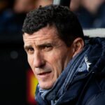 Majstrovský klub „smutný a sklamaný“ ako manažér rezignuje napriek bitke o play-off