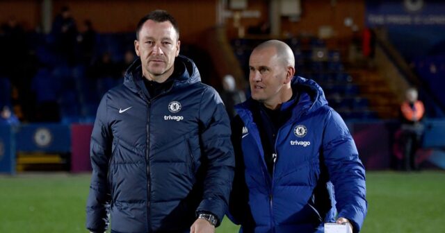 Mal som byť súčasťou trénerského tímu Chelsea - neviem, prečo John Terry a Mark Robinson