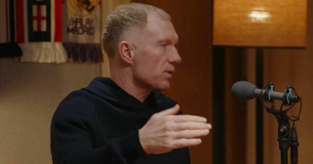 Male Utd by mohlo povoliť stredopoliarovi „oveľa lepšiemu ako Declan Rice“, ako bol Paul Scholes nadšený|Futbal|Športová aktivita 
