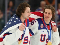 Mama Hughesových bratov reaguje na kontroverziu SOTU po Trumpových poznámkach Mama Hughesových bratov reaguje na kontroverziu SOTU po Trumpových poznámkach