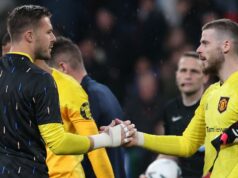 Man Utd mal brankára „lepšieho ako ich prvá voľba“, ale skončil z dobrého dôvodu David de Gea a Jack Butland z Manchestru United oslavujú po semifinálovom zápase Emirates FA Cup medzi Brighton & Hove Albion a Manchestrom United na štadióne Wembley 23. apríla 2023