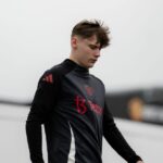 Jack Moorhouse je späť v Manchestri po hosťovaní a trénoval s prvým tímom