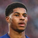 BARCELONA, ŠPANIELSKO - 7. FEBRUÁRA: Marcus Rashford z FC Barcelona sa pozerá počas zápasu LaLiga EA Sports medzi FC Barcelona a RCD Mallorca na Spotify Camp Nou 7. februára 2026 v Barcelone v Španielsku. (Foto: Judit Cartiel/Getty Images)