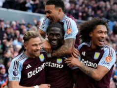 Man Utd „sleduje“ hviezdu Aston Villy, keď Ratcliffe zvažuje opravu stredu poľa za 140 miliónov libier Man Utd „sleduje“ hviezdu Aston Villy, keď Ratcliffe zvažuje opravu stredu poľa za 140 miliónov libier