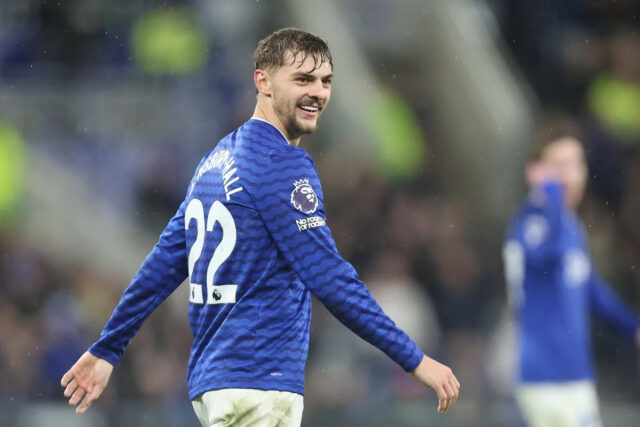 Manchester Ciry chce pre stredopoliara Premier League získať 40 miliónov libier
