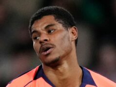 Marcus Rashford čelí nepríjemnému rozhovoru s Man Utd, ak si Michael Carrick presadí svoje Barcelončan Marcus Rashford reaguje počas futbalového zápasu španielskej La Ligy medzi Elche a Barcelonou