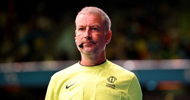 Mark Clattenburg vybuchol kvôli výrokom Viniciusa Juniora po tom, čo tvrdil, že ide o rasistické zneužitie|Futbal|Športová aktivita 
