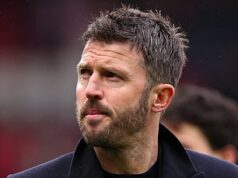 Michael Carrick hovorí Royovi Keaneovi a spol., že mu nezáleží na tom, čo hovoria, keďže sa snaží stať sa na plný úväzok šéfom Man United v „najlepšej úlohe“ Carrick má za sebou dobrý štart do života ako dočasný hlavný tréner United