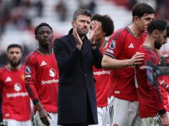 Michael Carrick vydáva protestný výkrik, keď sa Man United snaží ukončiť exil v Lige majstrov a odhaľuje, kedy naposledy hovoril so Sirom Jimom Ratcliffom Michael Carrick vyzval svojich hráčov Manchestru United, aby využili svoju šancu