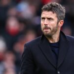 Hlavný tréner / manažér Manchestru United Michael Carrick počas zápasu Premier League medzi Manchestrom United a Manchestrom City na Old Trafford