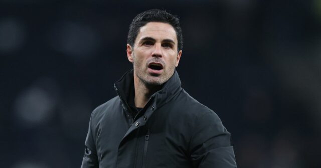 Tréner Arsenalu Mikel Arteta