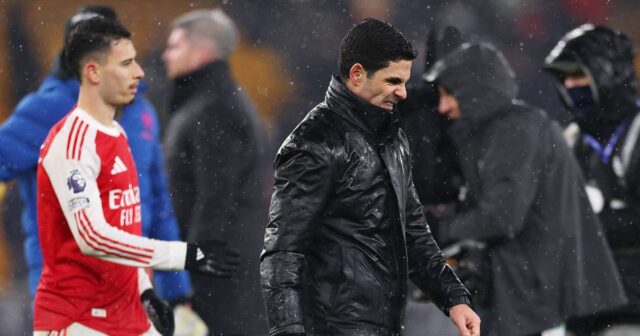 WOLVERHAMPTON, ANGLICKO - 18. FEBRUÁRA: Mikel Arteta, manažér Arsenalu, reaguje na remízu v zápase Premier League medzi Wolverhampton Wanderers a Arsenal v Molineux 18. februára 2026 v anglickom Wolverhamptone. (Foto: Michael Regan/Getty Images)