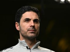 Mikel Arteta vydáva záhadnú odpoveď na kritiku Arsenalu Paula Scholesa Tréner Arsenalu Mikel Arteta