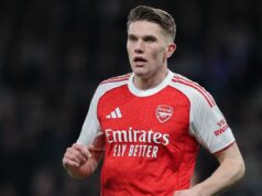 Mikel Arteta vyniesol zmiešaný verdikt Viktora Gyokeresa po tom, čo bol útočník Arsenalu označený za „nepríjemnosť“ Viktor Gyokeres oslavuje