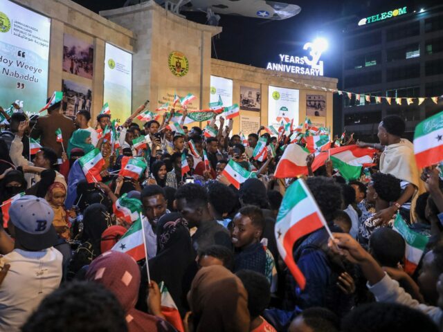 Minister Somalilandu hovorí, že USA majú prístup k svojim nerastom Minister Somalilandu hovorí, že USA majú prístup k svojim nerastom a vojenským základniam: Správa | Správy