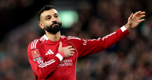 Mohamed Salah z Liverpoolu oslavuje 