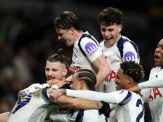 Moment z Tottenhamu, ktorý rozzúril Pepa Guardiolu, keďže Thomas Frank má dvojnásobné obavy zo zranenia Dominik Solanke