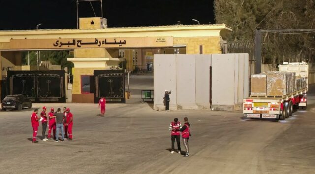 NAŽIVO: Izrael čiastočne otvorí Rafah v Gaze, pri útokoch zahynuli desiatky ľudí | Správy o konflikte medzi Izraelom a Palestínou
