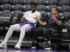 NBA pokutuje Jazz 500 000 dolárov a Pacers 100 000 dolárov za lavičku kľúčových hviezd, keďže liga sa dostáva do tuhého Jaren Jackson Jr. bol na lavičke neskoro v dvoch nedávnych zápasoch, s ktorými sa NBA stretla