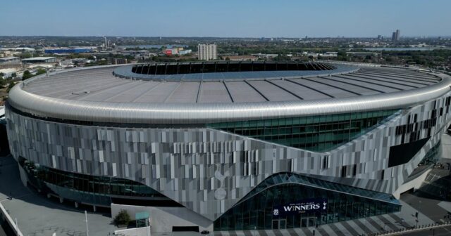 NFL oznámila štadión Tottenhamu Hotspur, keď potvrdila niekoľkomiliónové navýšenie hotovosti Štadión Tottenham Hotspur bude hostiť ďalšie dva zápasy NFL koncom tohto roka a dva z konkurenčných tímov boli oznámené.