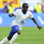 N'Golo Kante prichádza do tureckého klubu Fenerbahce po prestupovom meškaní