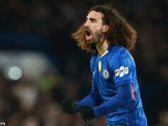 Najlepší pantomimický zloduch z Premier League Marc Cucurella urobil VEĽMI úprimné priznanie o svojej čiernej mágii – keďže sa objavujú nové zábery Refcam o jeho úlohe v bitke medzi Chelsea a West Hamom. Marc Cucurella veľmi úprimne priznal svoju úlohu v zúrivej bitke vo West Hame