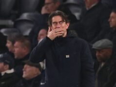 Naštvaní hráči Tottenhamu chceli vyhodiť Thomasa Franka, aby „mlčal o Arsenale“ Thomas Frank reaguje