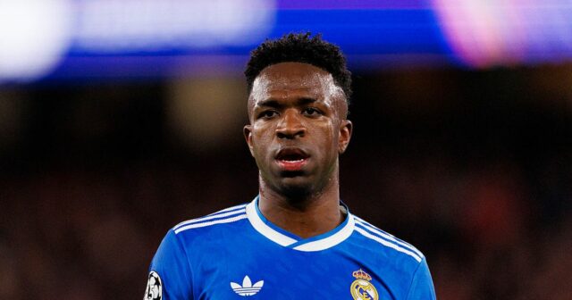 Navštívil som dom Viniciusa Jr. - sľúbil, že bude bojovať Vinicius Jr. opustil ihrisko po tom, čo tvrdil, že sa stal obeťou rasistického zneužívania