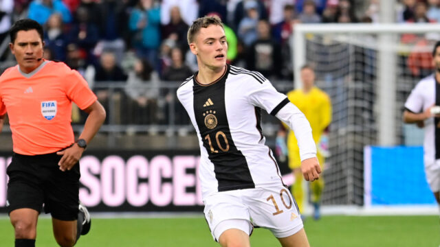 Neurobte rovnakú chybu Florian Wirtz s Alexandrom Isakom
