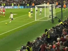 Nevídaný počin hviezdy Tottenhamu, vďaka ktorému sa Arsenal dostal von, sa ukázal na nových záberoch Archie Gray z Tottenhamu Hotspur počas zápasu Premier League medzi Tottenhamom Hotspur a Newcastle United na štadióne Tottenham Hotspur 10. februára 2026 v Londýne v Anglicku.