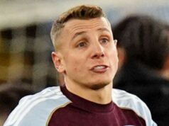 Newcastle vzdoruje nespravodlivosti vo Villa po „jednom z najhorších rozhodnutí“, aké Rooney „kedy videl vo futbale“ Newcastle vzdoruje nespravodlivosti vo Villa po „jednom z najhorších rozhodnutí“, aké Rooney „kedy videl vo futbale“