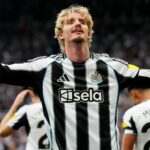 Newcastle „otvorený“ šokovému predaju útočníka Nicka Woltemadea za 69 miliónov libier, ktorý nemá formu